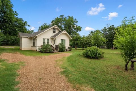 1609 Reuter Avenue, Waco, TX 76708 — photo 2