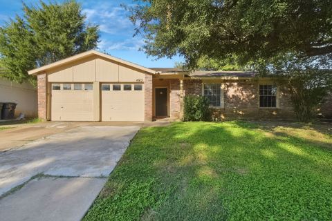 4912 Sandalwood Lane, Arlington, TX 76017 — photo 2
