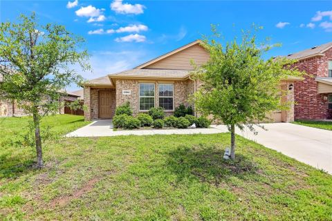 2302 San Marcos Drive, Forney, TX 75126 — photo 2