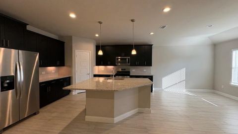 219 SANDSTONE Circle, Granbury, TX 76048 — photo 2