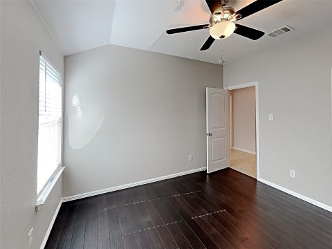 900 Walls Boulevard, Crowley, TX 76036 — photo 3