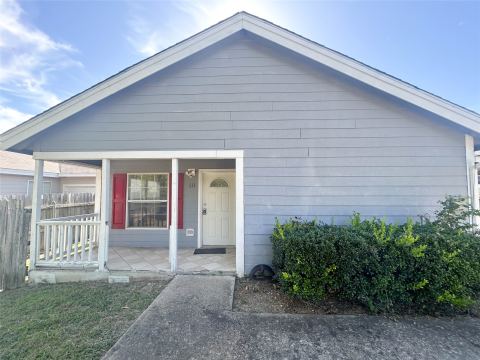 111 5 Points Road, Waxahachie, TX 75165 — photo 2