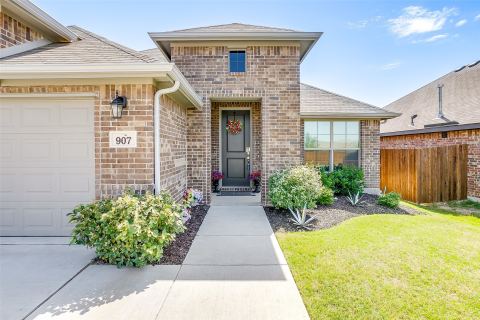 907 Beverly Drive, Cleburne, TX 76033 — photo 3