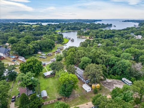 160 Buffalo Springs Road, Mabank