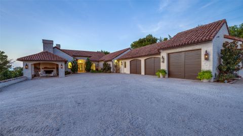 385 Lakeview Drive, Denison, TX 75020 — photo 2