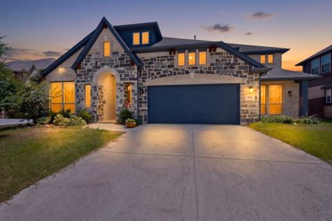 2905 Emerald Trace Drive, Denton