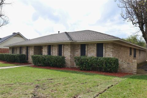 7137 Hunnicut Road, Dallas, TX 75227 — photo 2