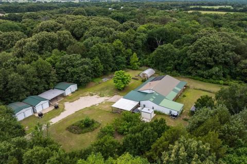 15800 County Road 4009, Mabank