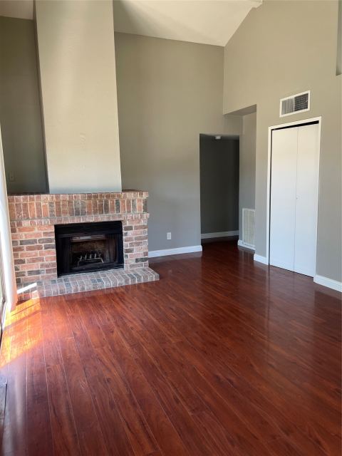 2101 Pennington Drive, Arlington, TX 76014 — photo 2