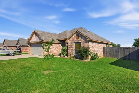 121 Joyce Street, Whitney, TX 76692 — photo 2