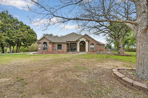 4851 Stout Road, Midlothian, TX 76065 — photo 3