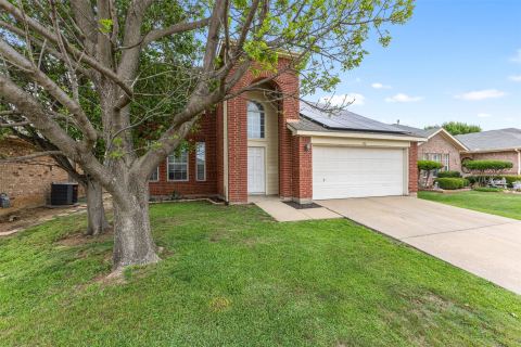 312 Elk Run Drive, Fort Worth, TX 76140 — photo 3