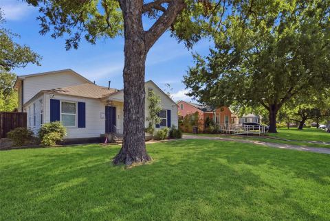 3233 Merida Avenue, Fort Worth, TX 76109 — photo 2