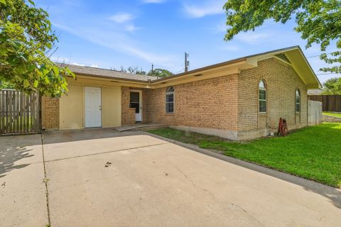231 Choctaw Drive, Stephenville, TX 76401 — photo 3