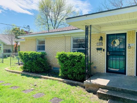 103 Lewis Street A, Waxahachie, TX 75165 — photo 2