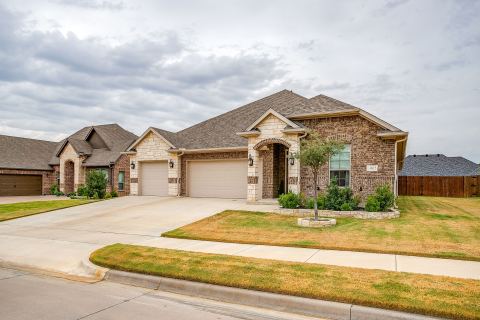 3005 Nob Hill Drive, Burleson, TX 76028 — photo 2