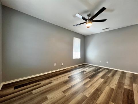 1010 S Retta Street, Fort Worth, TX 76111 — photo 2