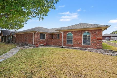 7321 Augusta Circle, Plano, TX 75025 — photo 2