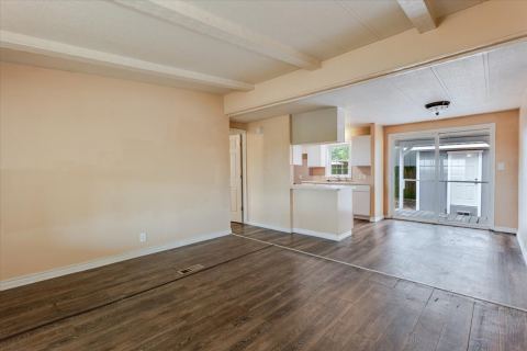 209 Wicker Hill Road, Burleson, TX 76028 — photo 3