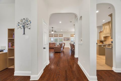 640 Cross Creek Drive, Waxahachie, TX 75167 — photo 2