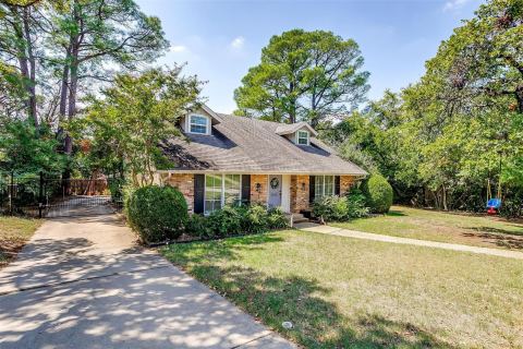 1412 Ridgecrest Circle, Denton