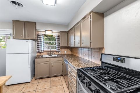 704 Downing Drive, Richardson, TX 75080 — photo 3