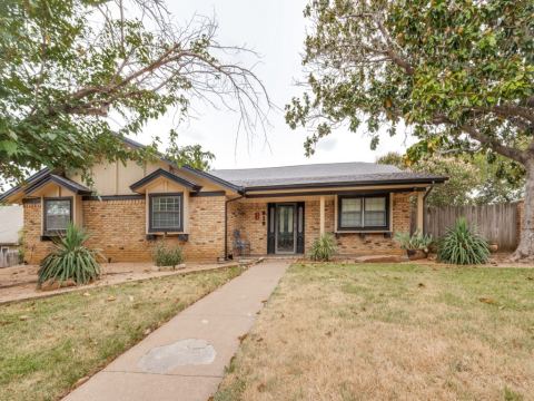 618 Brent Drive, Arlington