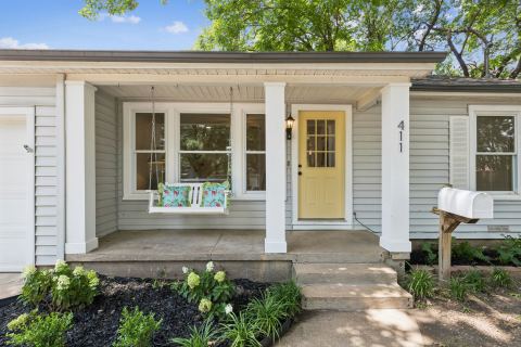 411 W Taylor Street, Sherman, TX 75092 — photo 2