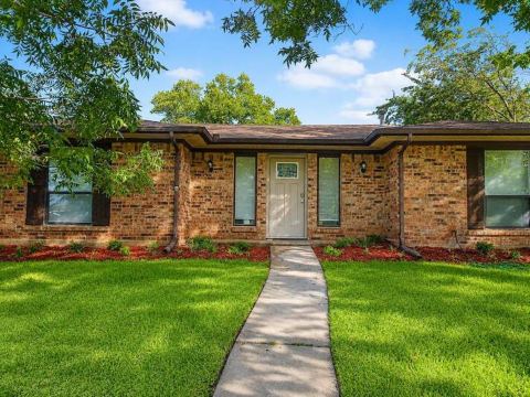 5209 Sarasota Drive, Garland