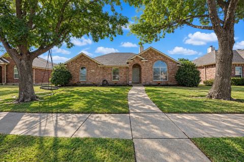 7514 Westway Drive, Rowlett