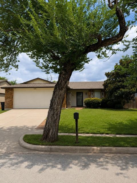 4105 Engleman Street, Fort Worth