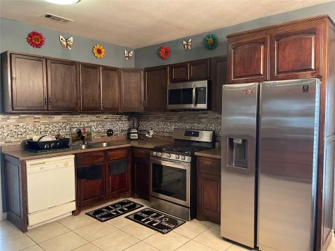 800 N Walnut Street, Sherman, TX 75090 — photo 3