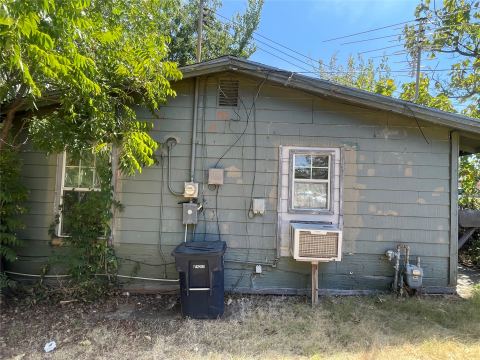 4421 Hardeman Street, Fort Worth, TX 76119 — photo 3