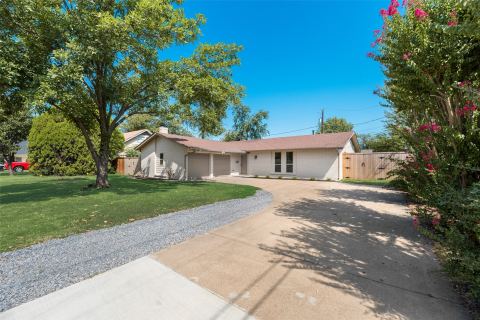 1101 Hadrian Court, Irving, TX 75062 — photo 2