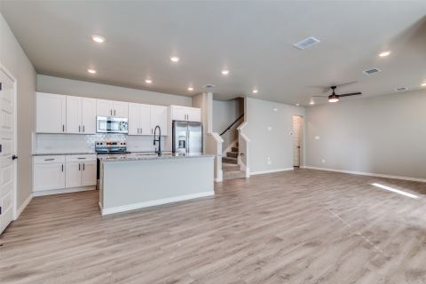613 Vine Street 106, Argyle, TX 76226 — photo 3