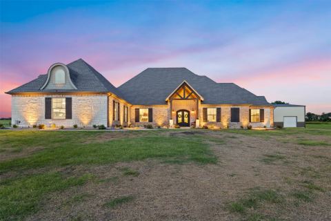 10078 Farmington Road, Van Alstyne