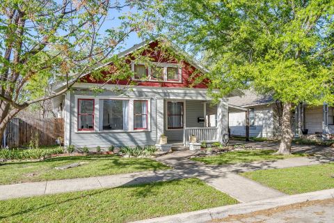 1014 W Arlington Avenue, Fort Worth, TX 76110 — photo 2