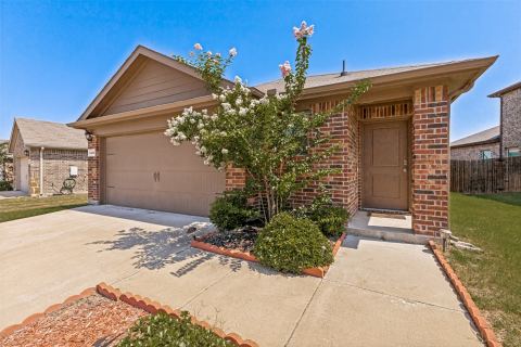 2425 Russell Street, Crandall, TX 75114 — photo 2