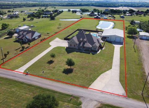 4816 Prairie Chapel Trail, Crandall