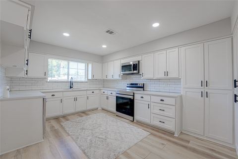 3217 Centennial Drive, Garland, TX 75042 — photo 2