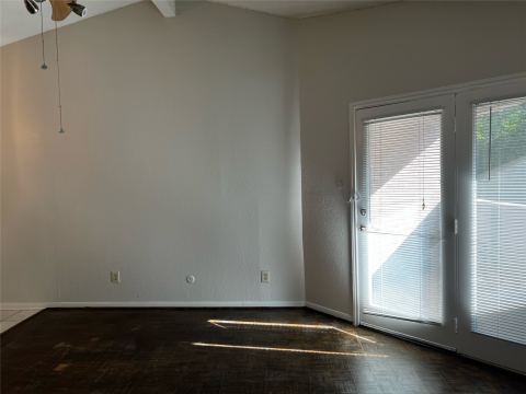 8545 Midpark Road 48, Dallas, TX 75240 — photo 3