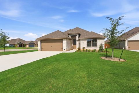 816 Haley Street, Springtown, TX 76082 — photo 3