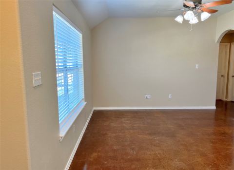120 Sunburst Court, Weatherford, TX 76087 — photo 2