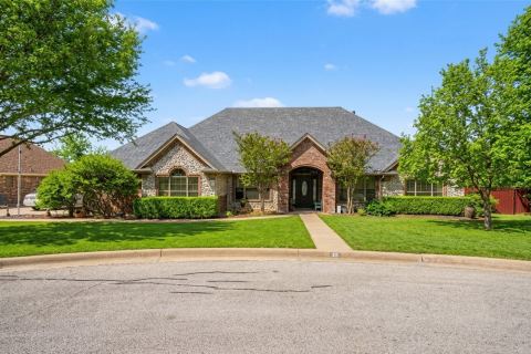 317 Billo Court, Weatherford
