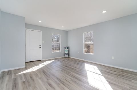 4739 Stokes Street, Dallas, TX 75216 — photo 2