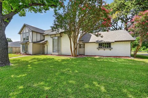 344 Woodbrook Drive, DeSoto, TX 75115 — photo 2