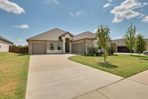 1006 Summer Grove Drive, Midlothian