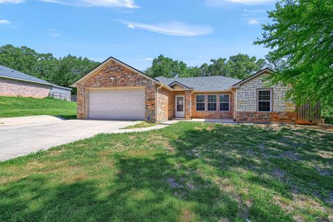 187 Square Dance Road, Denison, TX 75021 — photo 2
