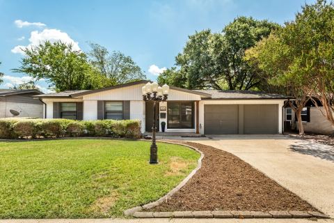 2328 Globe Avenue, Dallas