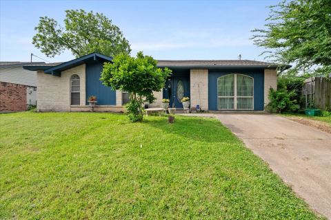 609 Columbine Lane, Grand Prairie